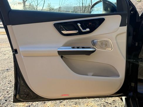 New 2026 Mercedes-Benz GLC 300 4MATIC image 14