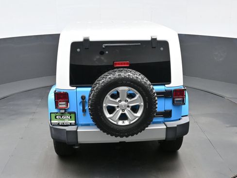 Used 2017 Jeep Wrangler Unlimited Sahara w/ Quick Order Package 24E Chief AWD/4WD image 35