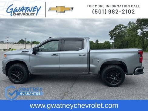 Used 2024 Chevrolet Silverado 1500 RST w/ Z71 Off-Road Package AWD/4WD image 8