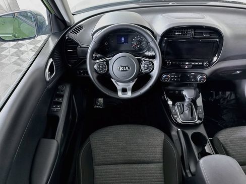 Used 2020 Kia Soul EX FWD image 3