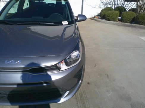Used 2023 Kia Rio S image 6