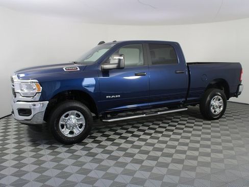 Used 2024 RAM 2500 Big Horn w/ Bed Utility Group image 2