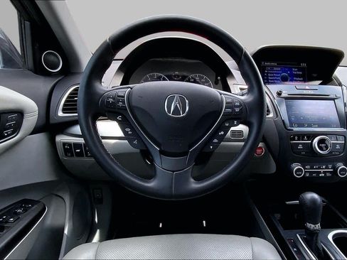 Used 2018 Acura RDX w/ Advance Package FWD image 6