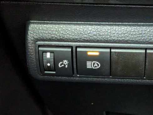 Used 2024 Toyota Corolla LE FWD image 29