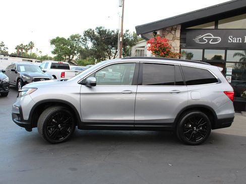 Used 2021 Honda Pilot Special Edition image 2