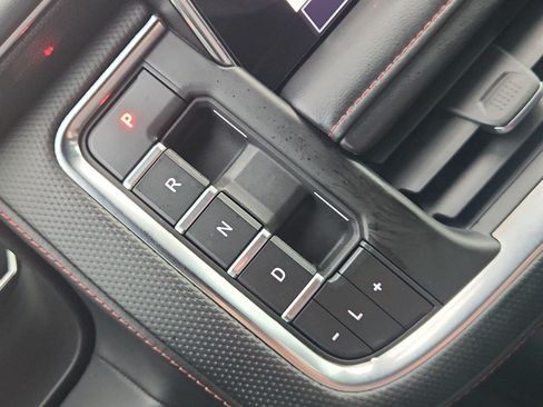 Used 2021 Chevrolet Tahoe RST RWD image 31