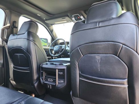 Used 2019 RAM 1500 Limited w/ Advanced Safety Group AWD/4WD image 16