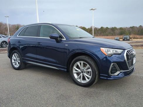 Used 2021 Audi Q3 2.0T Premium image 2