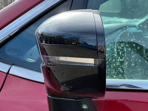 New 2026 Chrysler Pacifica Select image 40