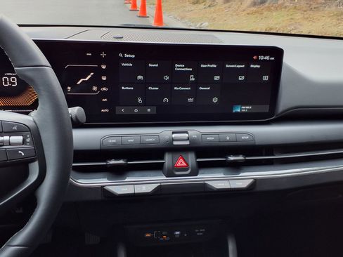 New 2026 Kia K4 EX image 8