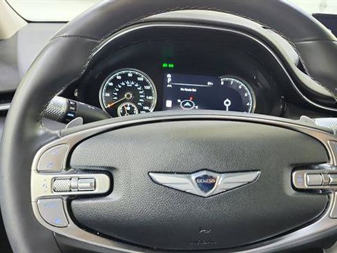 Used 2025 Genesis GV70 2.5T AWD/4WD image 14
