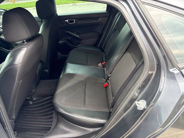 Used 2022 Honda Civic Sport image 11