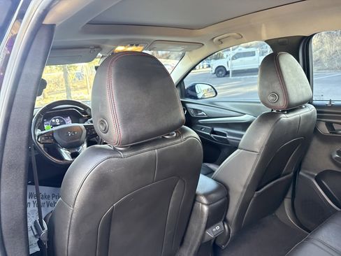 Used 2023 Chevrolet Bolt EUV Premier w/ Sun & Sound Package image 22