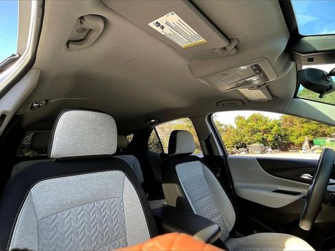 Certified 2022 Chevrolet Equinox LT image 24