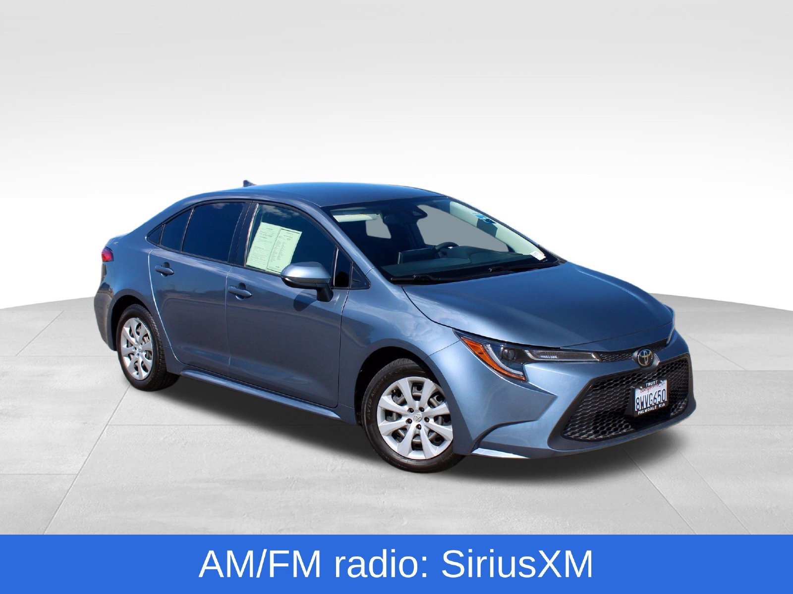 Used 2021 Toyota Corolla LE w/ Carpet Mat Package (TMS) FWD image 2