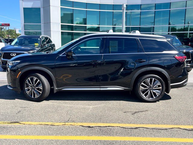 Certified 2026 INFINITI QX60 Luxe w/ Cargo Package AWD/4WD image 3