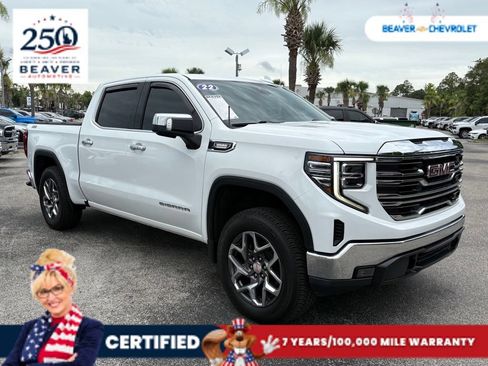 Used 2022 GMC Sierra 1500 SLT w/ X31 Off-Road Package AWD/4WD image 9