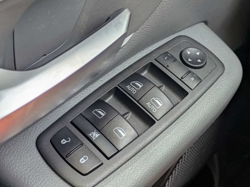 Used 2022 RAM 1500 Big Horn RWD image 22