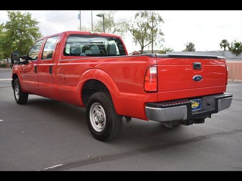 Used 2015 Ford F250 XL w/ XL Value Package image 6