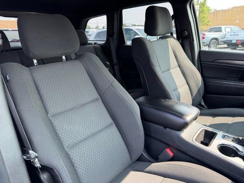 Used 2019 Jeep Grand Cherokee Laredo AWD/4WD image 14