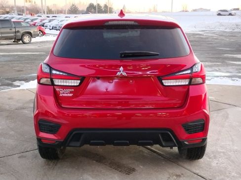 Used 2020 Mitsubishi Outlander Sport ES image 6