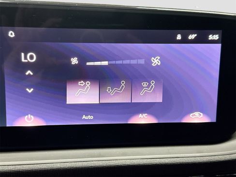 Certified 2024 Buick Envista Sport Touring image 15