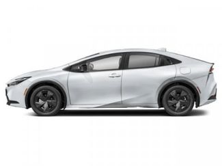 Used 2025 Toyota Prius LE FWD video 3