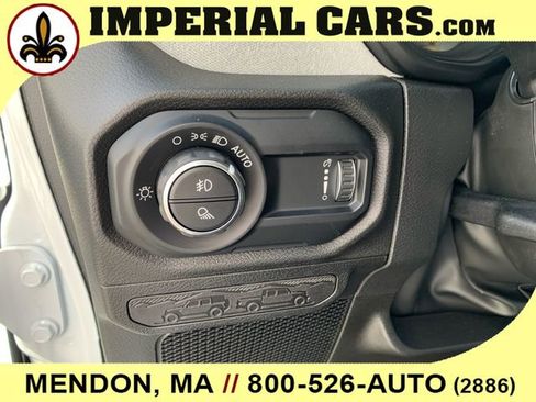 New 2025 Jeep Gladiator Sport image 19