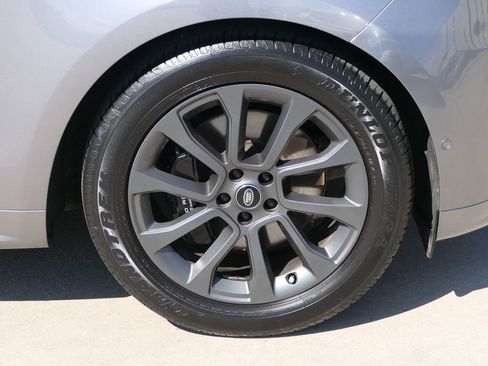 Used 2024 Land Rover Range Rover Sport Dynamic SE image 26