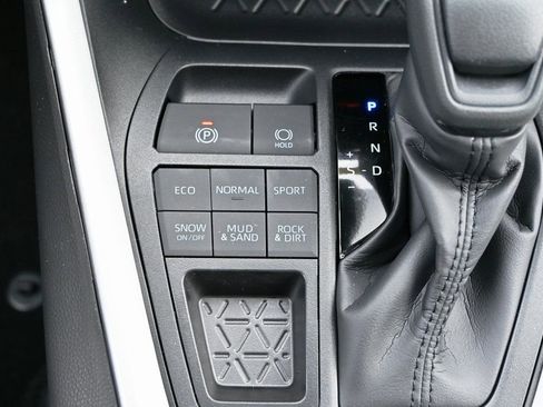 New 2025 Toyota RAV4 LE image 22