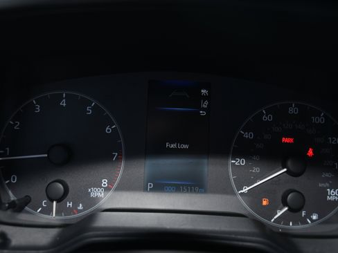 Certified 2025 Toyota Corolla LE image 13