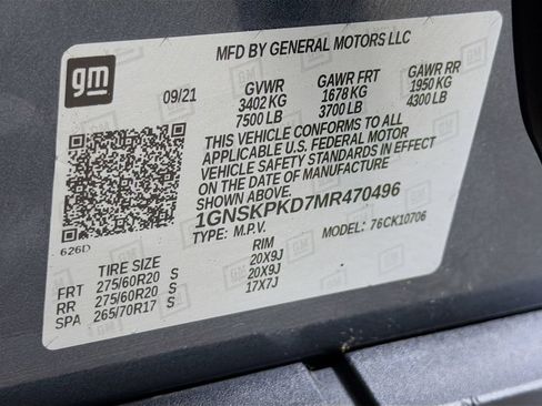 Used 2021 Chevrolet Tahoe Z71 w/ Rear Media and Nav Package AWD/4WD image 32