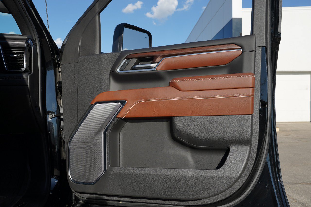 Used 2024 GMC Sierra 2500 Denali Ultimate w/ Max Trailering Package AWD/4WD image 26