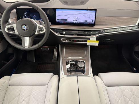 New 2026 BMW X5 xDrive40i AWD/4WD image 16