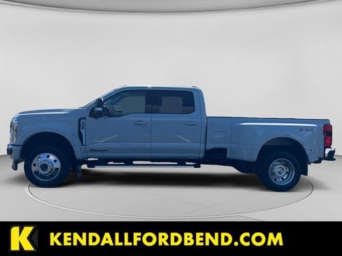 Used 2025 Ford F450 Lariat w/ FX4 Off-Road Package AWD/4WD image 2