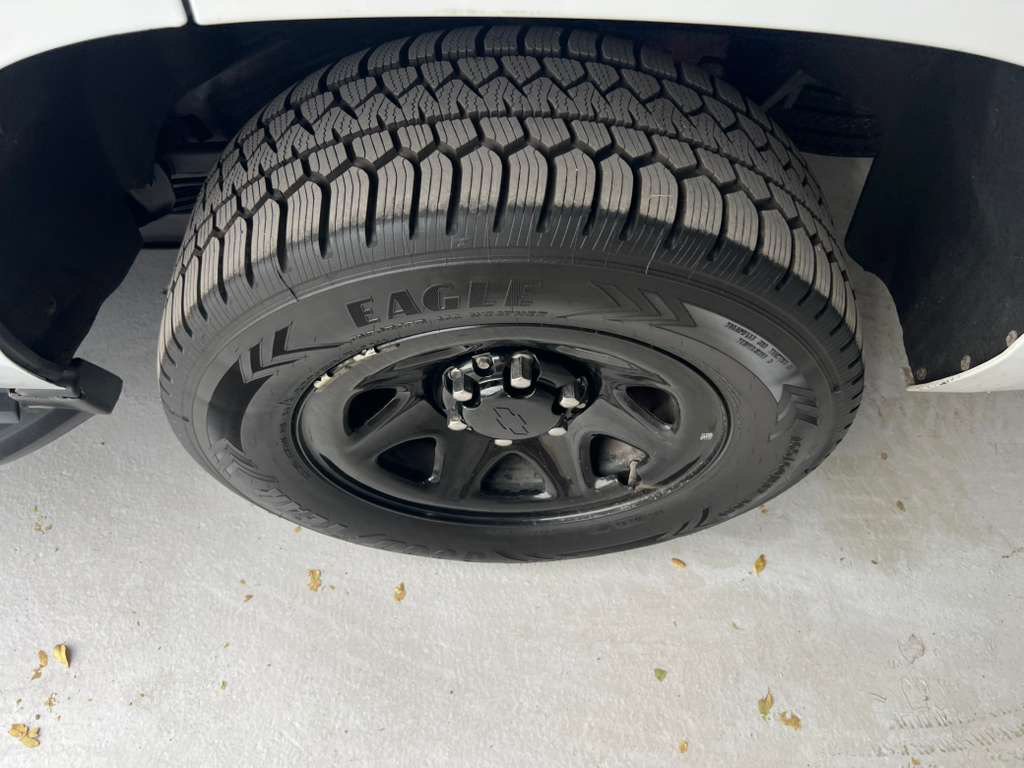 Used 2019 Chevrolet Tahoe 4WD image 11
