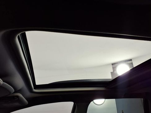 Used 2021 Subaru Forester Limited image 14