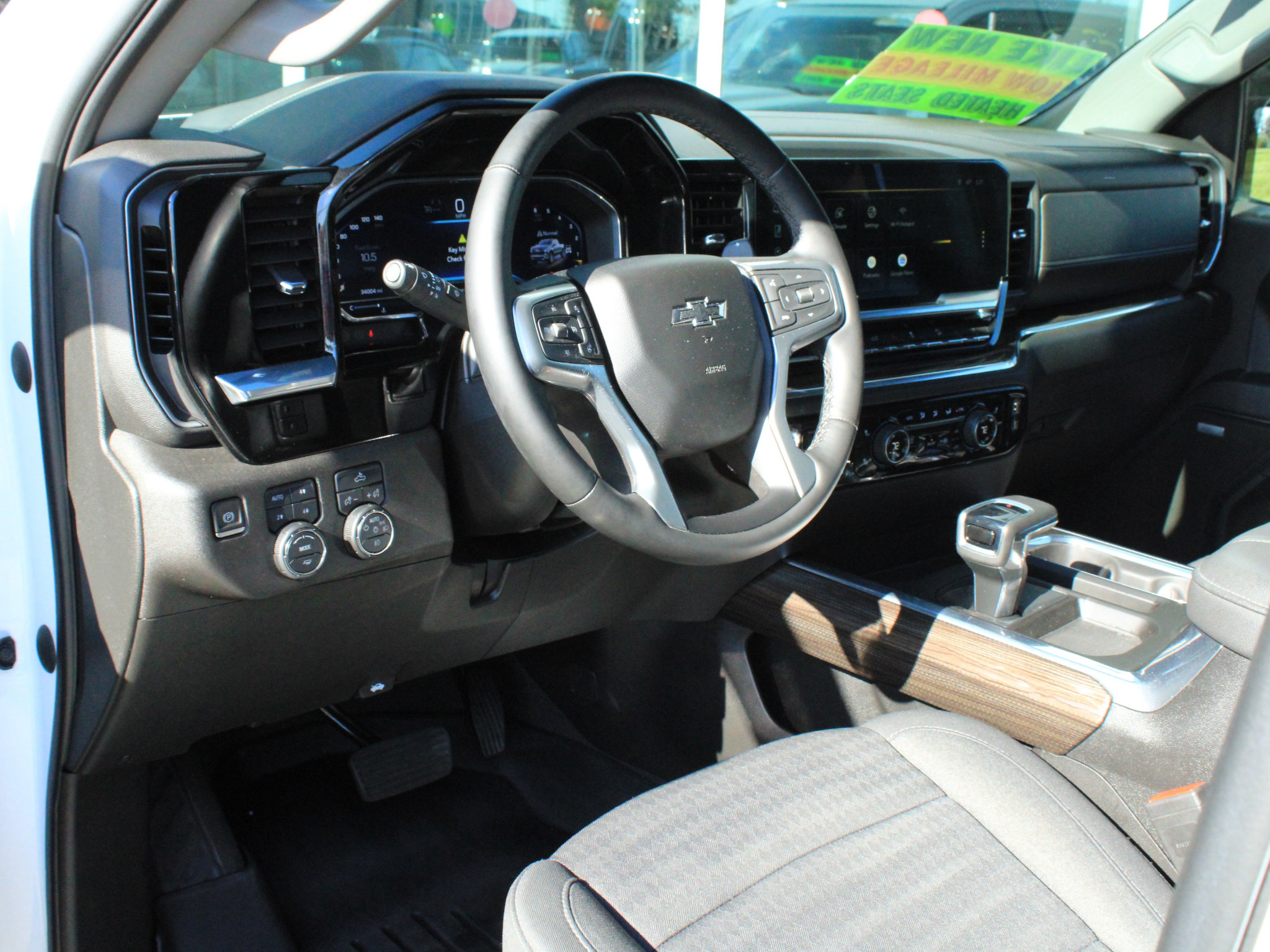 Used 2023 Chevrolet Silverado 1500 RST w/ Convenience Package II AWD/4WD image 12