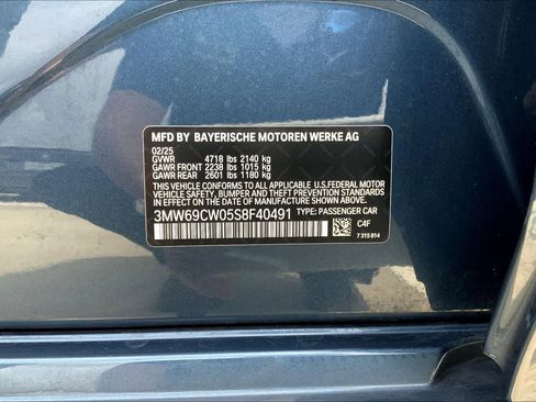 Used 2025 BMW 330i Sedan image 35