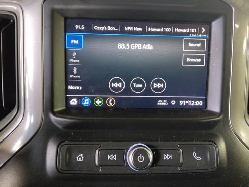 Used 2021 Chevrolet Silverado 1500 Custom AWD/4WD image 25