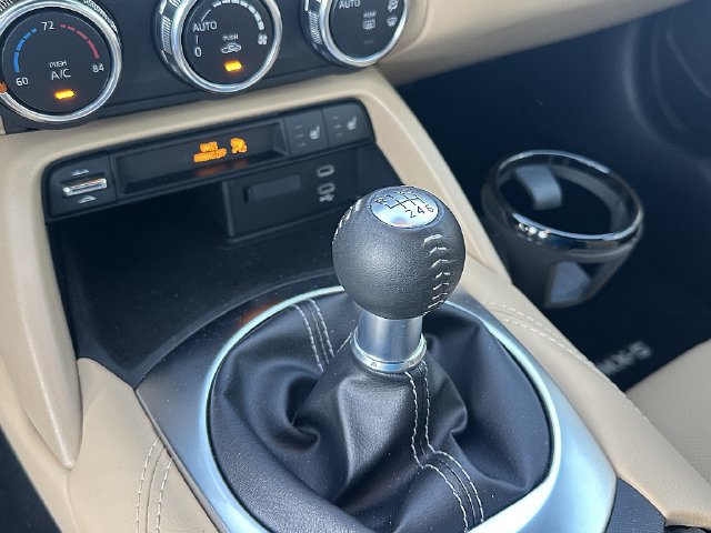 Certified 2026 MAZDA MX-5 Miata RF Grand Touring RWD image 13