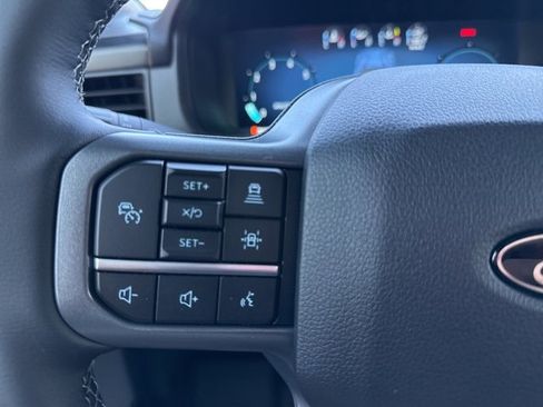 New 2025 Ford F150 Lariat w/ Equipment Group 502A High image 31