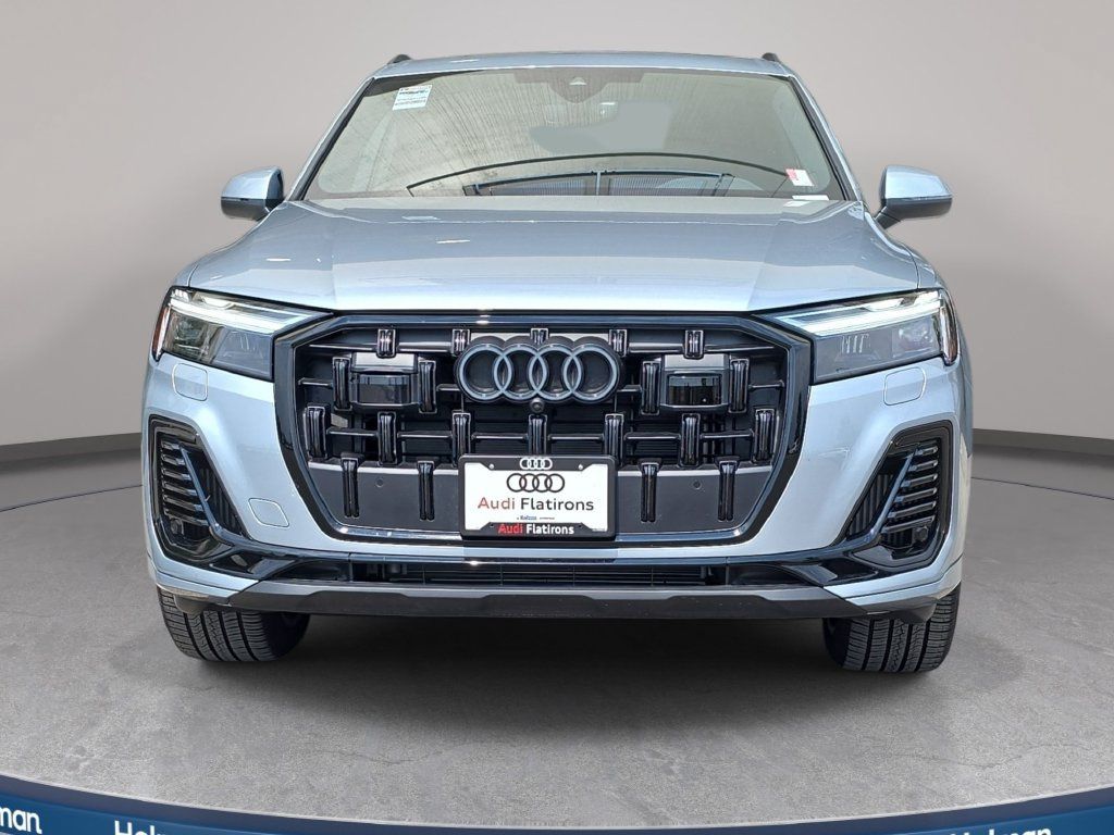 Used 2026 Audi Q7 3.0T Premium Plus w/ Premium Plus Package AWD/4WD image 3