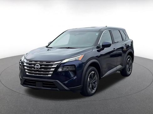 Used 2025 Nissan Rogue SV FWD image 7