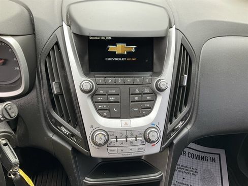 Used 2017 Chevrolet Equinox LT w/ Midnight Edition FWD image 28