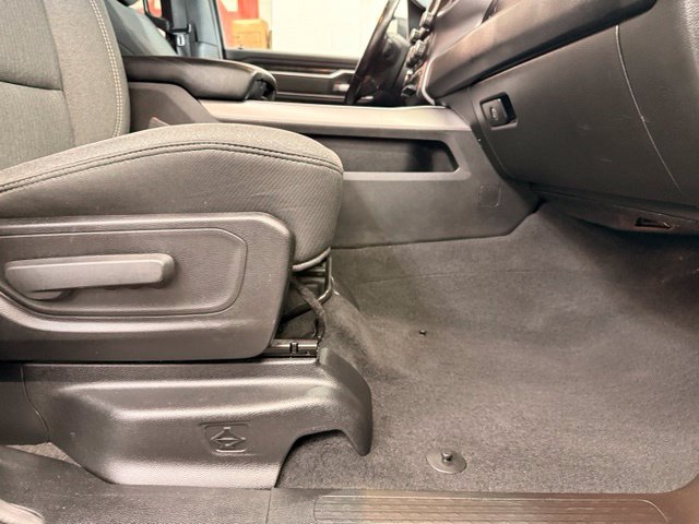 Used 2019 RAM 1500 Big Horn AWD/4WD image 25