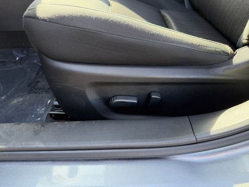 Used 2025 Nissan Altima 2.5 SV image 22