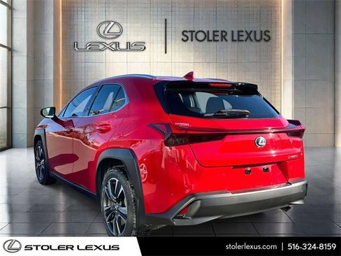 Used 2023 Lexus UX 250h FWD image 7