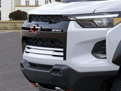 New 2026 Chevrolet Colorado ZR2 AWD/4WD image 13
