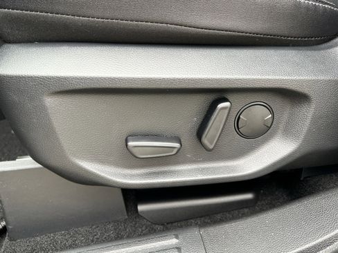 New 2025 Ford Ranger Lariat w/ FX4 Off-Road Package image 14